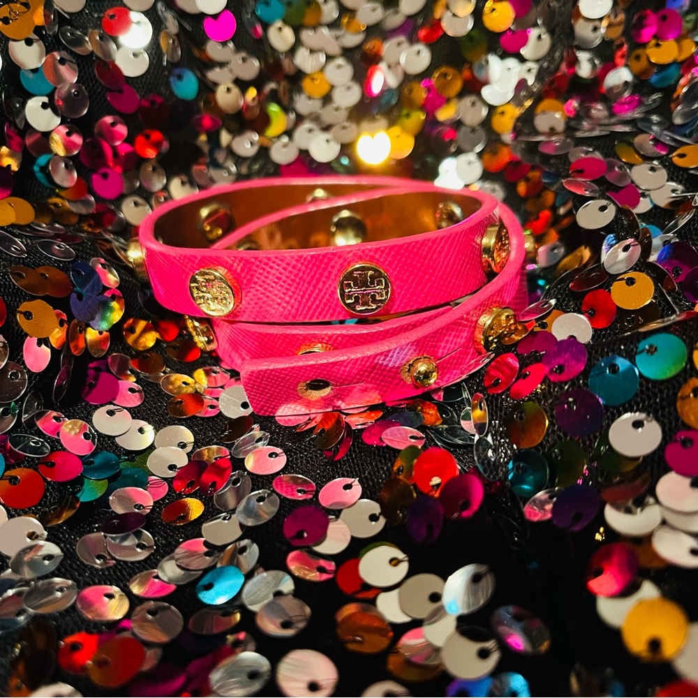 Tory Burch Wrap Bracelet Pink GUC